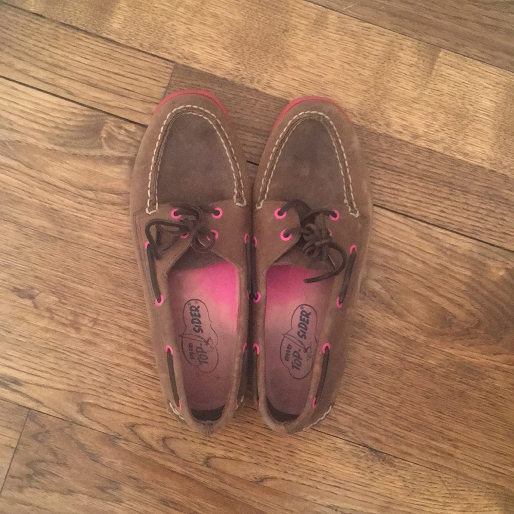 Sperry Top Siders Women’s 8M Boat Shoes Pink Sole